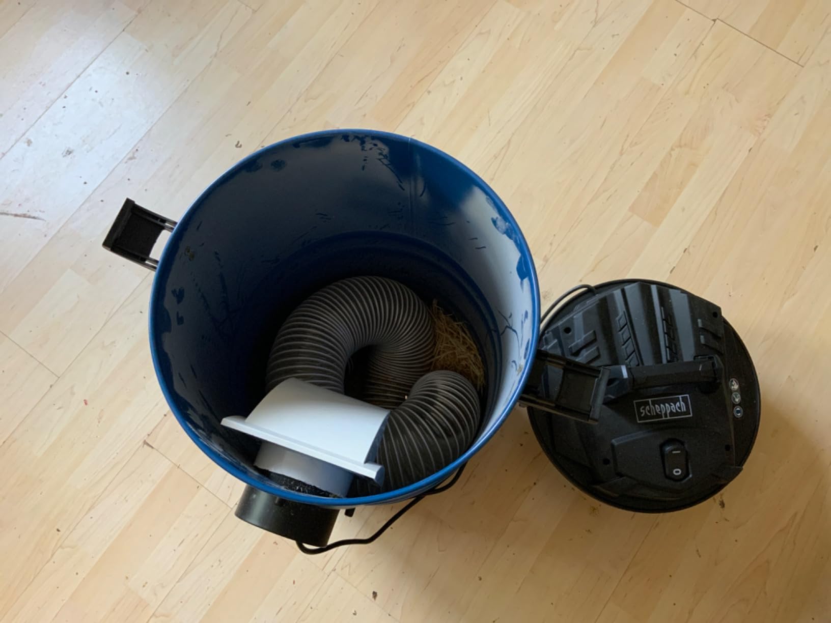 Klappe arbeitet